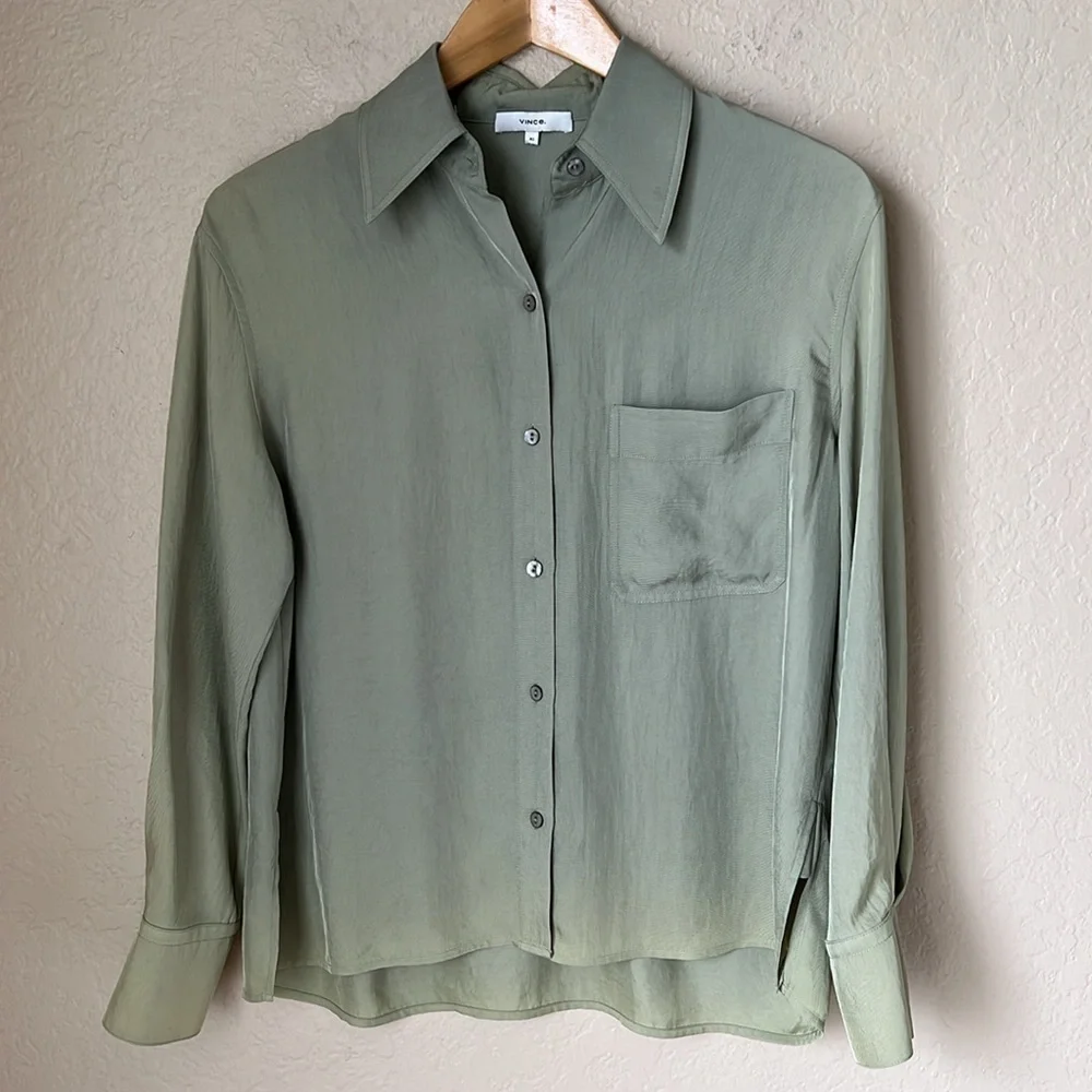Vince green boxy button down blouse - Picture 2 of 7